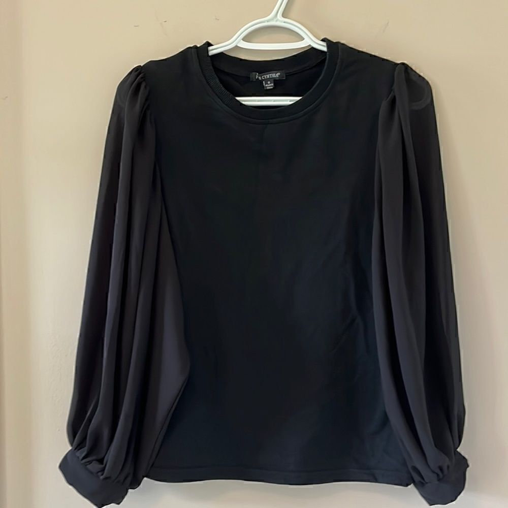 Womens’ For Cynthia Sweatshirt Blouse Size S